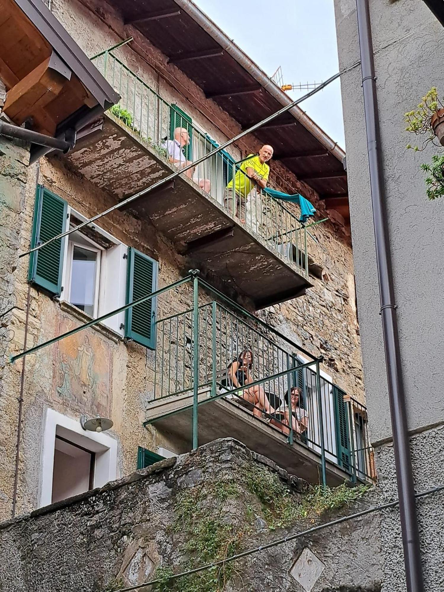 La Casa Di Mario Apartment Perledo Екстериор снимка